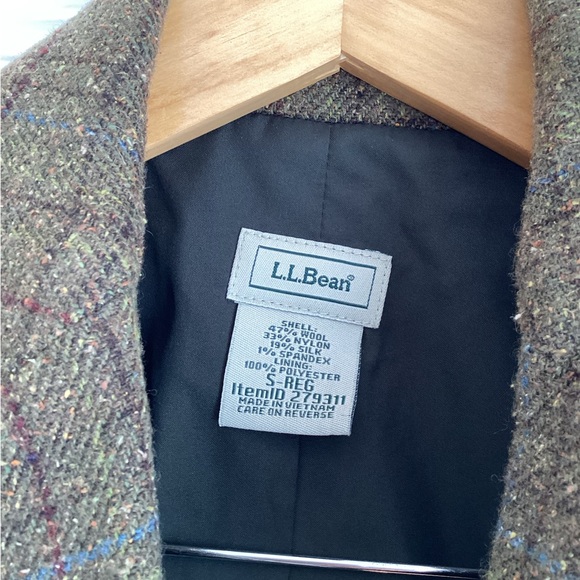 L.L. Bean Green Tweed Blazer - Picture 2 of 4